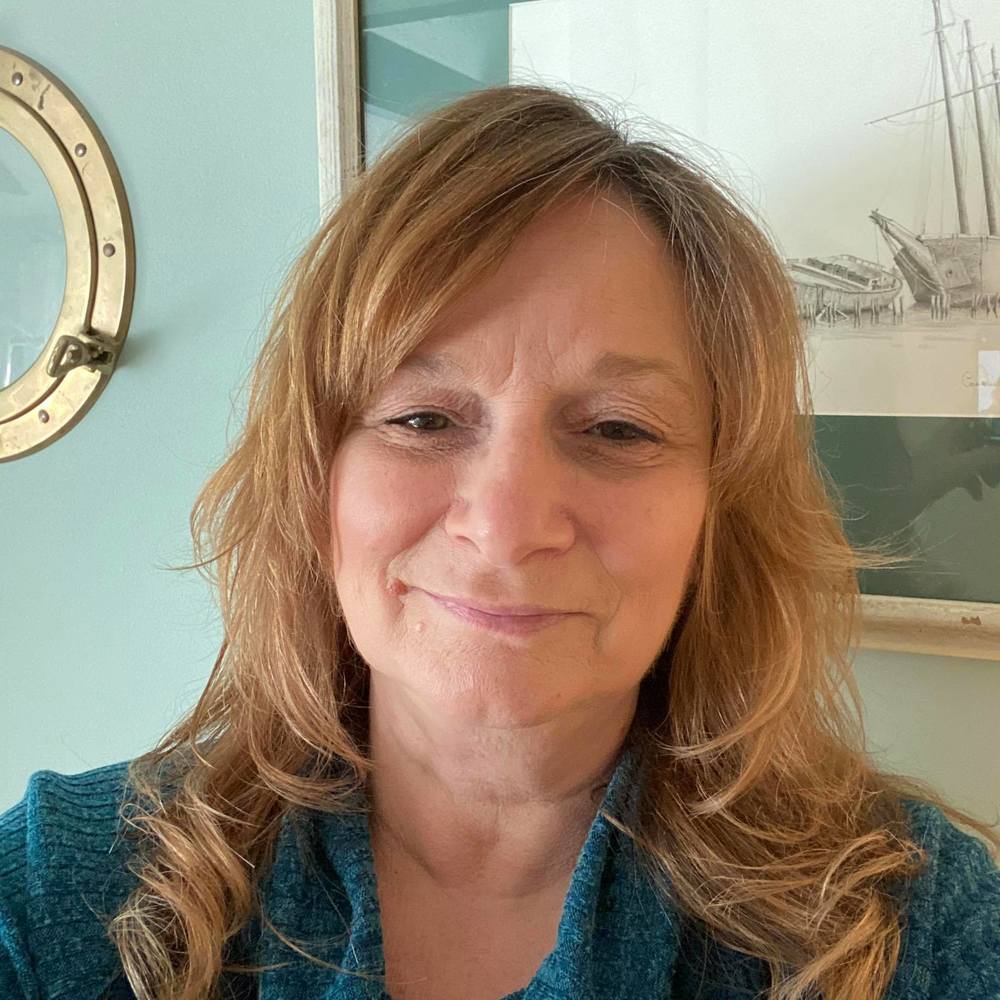 Meet your Posher, Luann